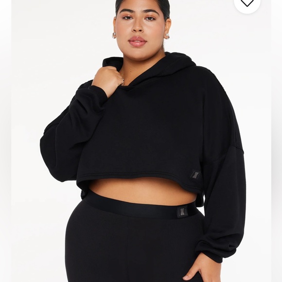 Grey Savage X Fenty Cropped Hoodie - Picture 7 of 10